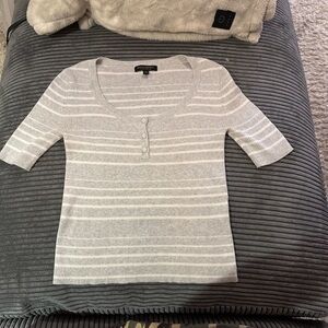 Banana Republic Light Gray Knit Top